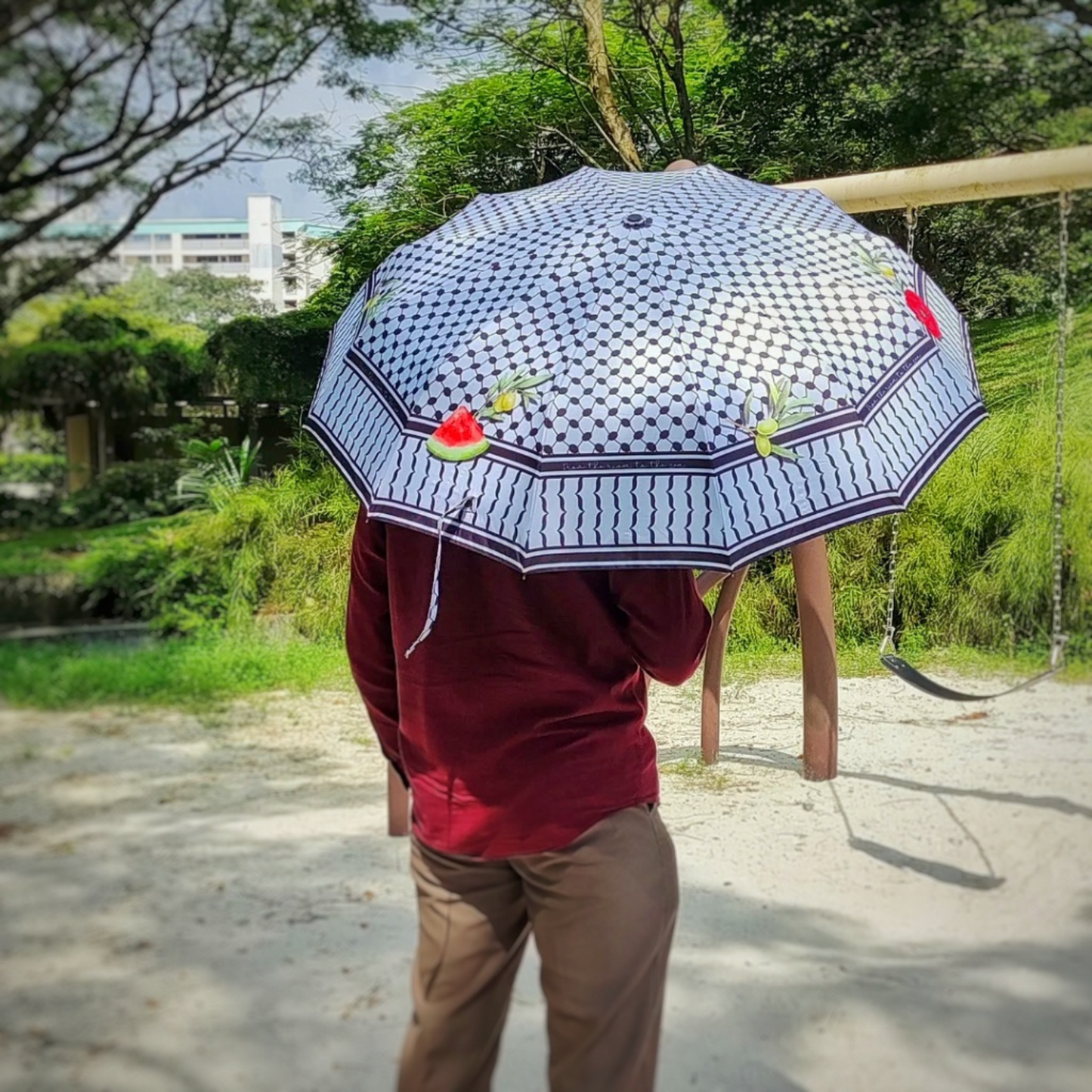 Teduh: The Solidarity Umbrella